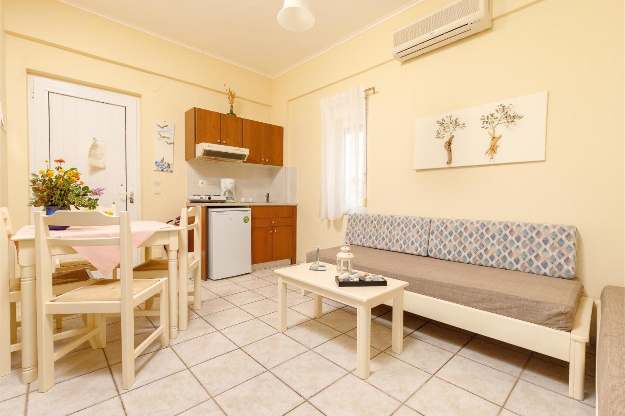 Zefyros Apartments And House Kíssamos Pokoj fotografie